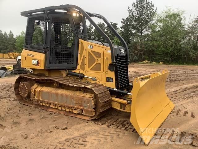 CAT D3 Buldozere pe senile
