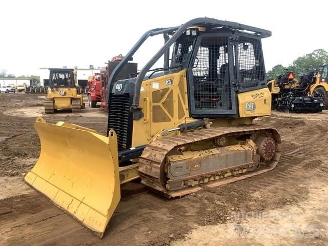 CAT D3 Buldozere pe senile