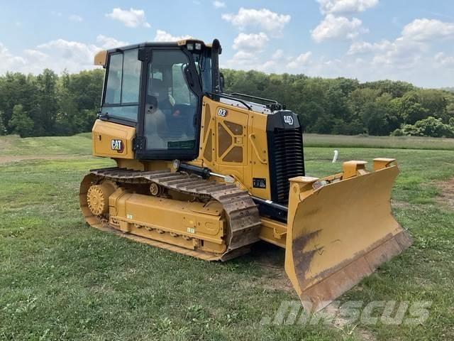 CAT D3 XL Buldozere pe senile