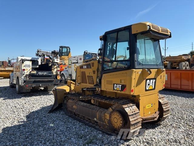 CAT D3K2 XL Buldozere pe senile