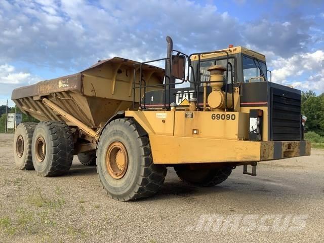 CAT D400E Transportoare articulate
