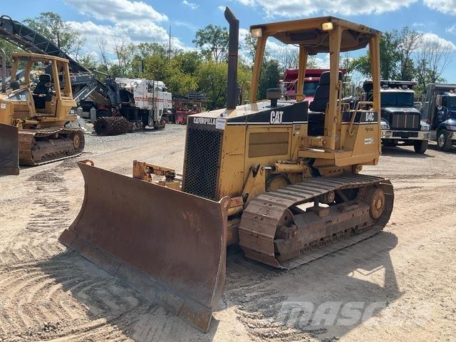 CAT D4C Buldozere pe senile