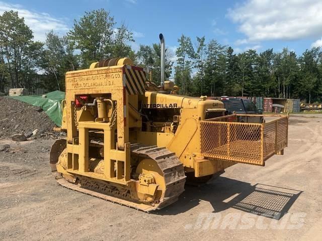 CAT D4E 20 Buldozere pentru montat tevi