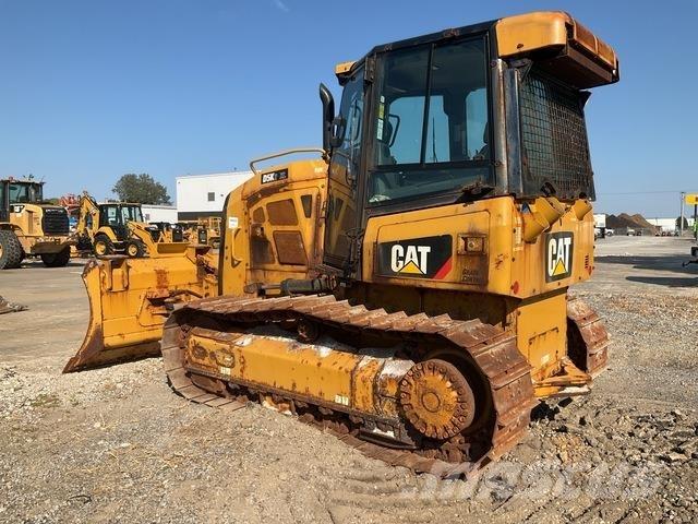 CAT D5K2 XL Buldozere pe senile