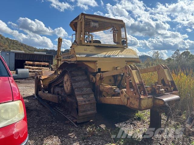 CAT D6H Buldozere pe senile