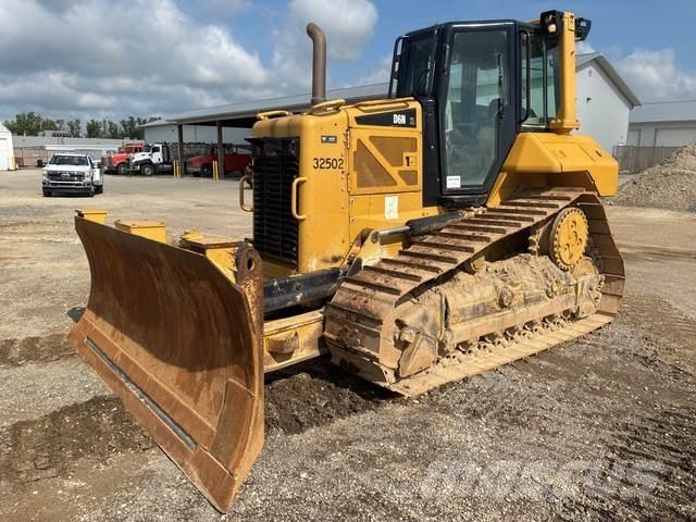 CAT D6N XL Buldozere pe senile