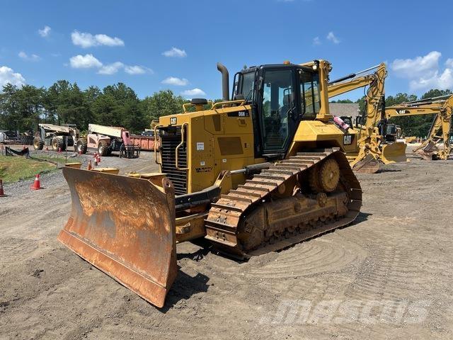 CAT D6N XL Buldozere pe senile