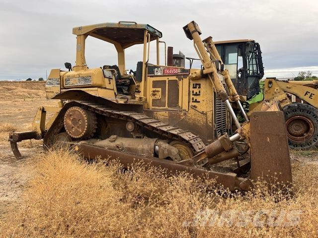 CAT D6R XL Buldozere pe senile