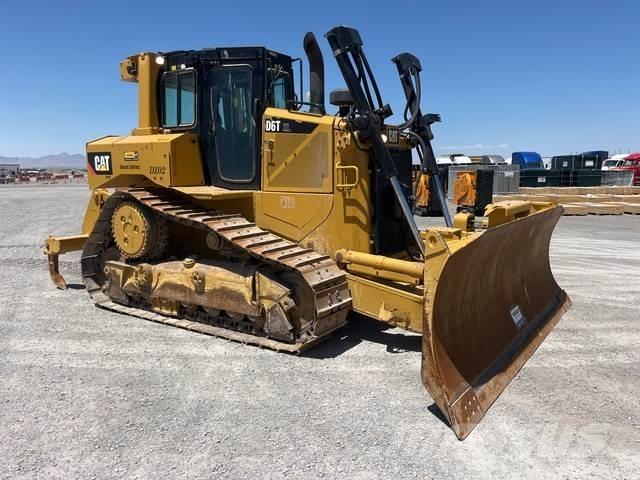 CAT D6T XL Buldozere pe senile