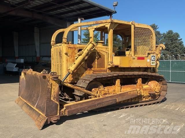 CAT D7 Buldozere pe senile