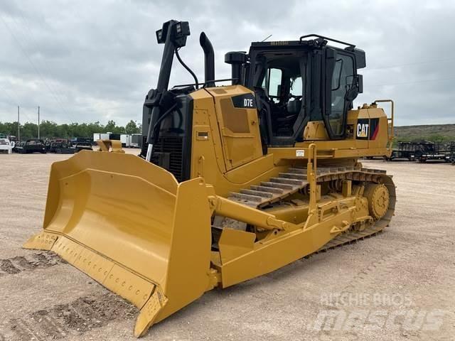 CAT D7E Buldozere pe senile