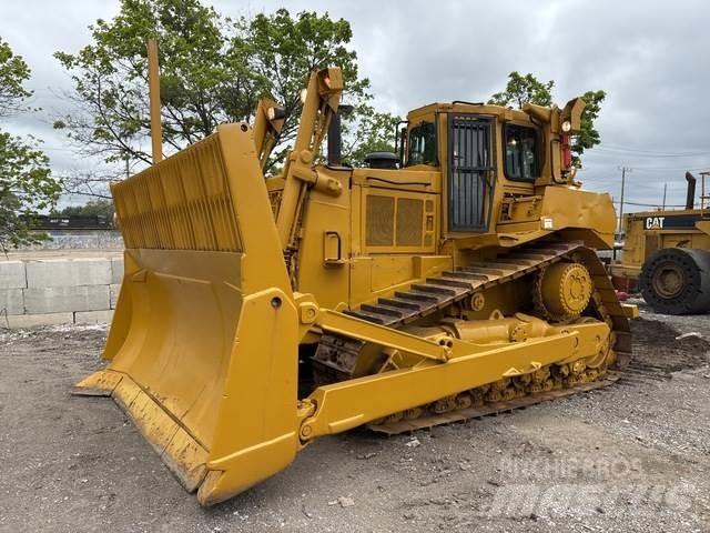 CAT D8N Buldozere pe senile