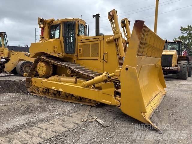 CAT D8N Buldozere pe senile