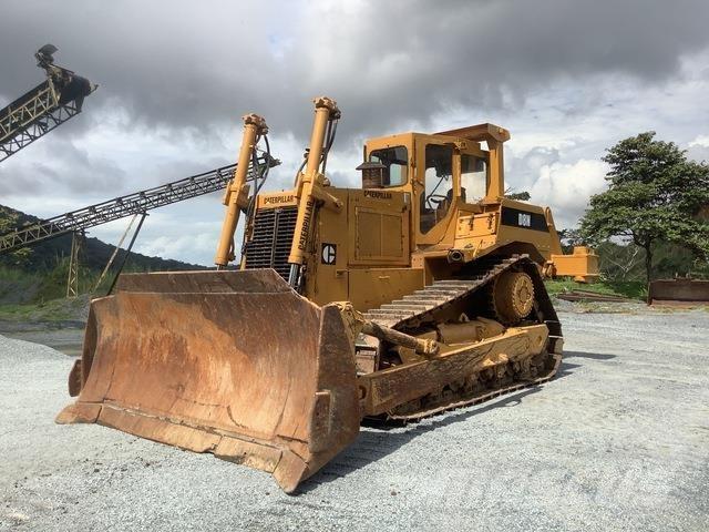 CAT D8N Buldozere pe senile