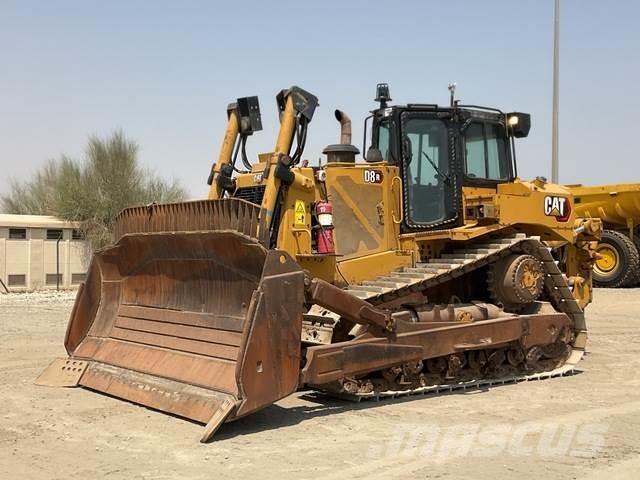 CAT D8R Buldozere pe senile