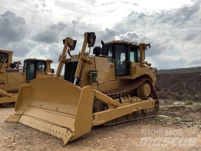 CAT D8T Buldozere pe senile