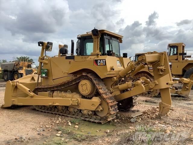 CAT D8T Buldozere pe senile