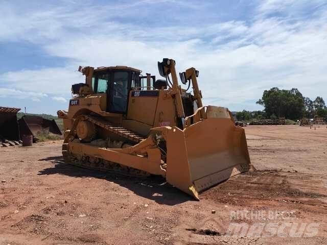 CAT D8T Buldozere pe senile