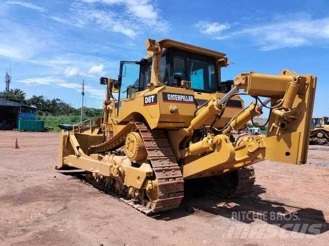 CAT D8T Buldozere pe senile