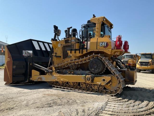 CAT D9 Buldozere pe senile