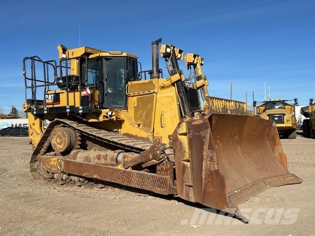 CAT D9T Buldozere pe senile