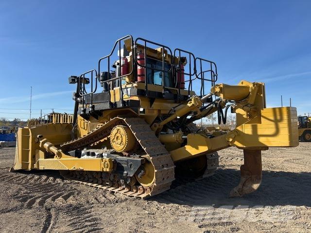 CAT D9T buldozere pe roti