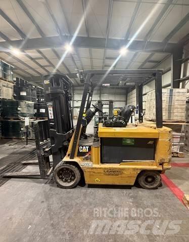 CAT E8000 Stivuitor electric