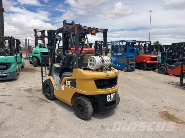 CAT GP20N Utilaje construcții - Altele
