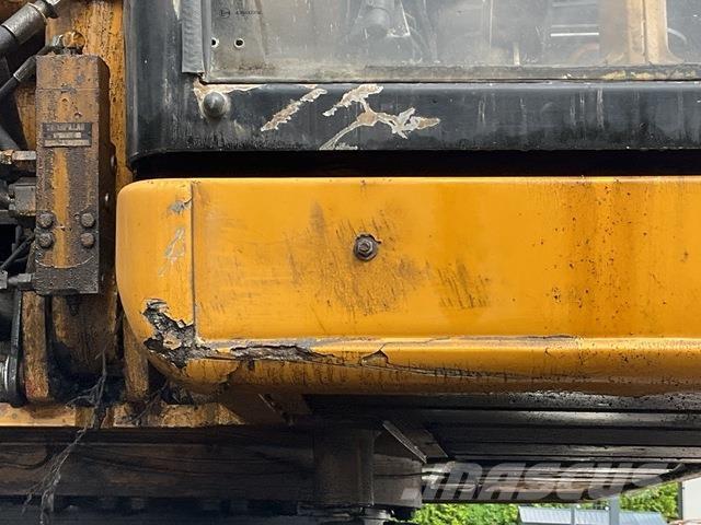 CAT M320 Excavatoare cu roti