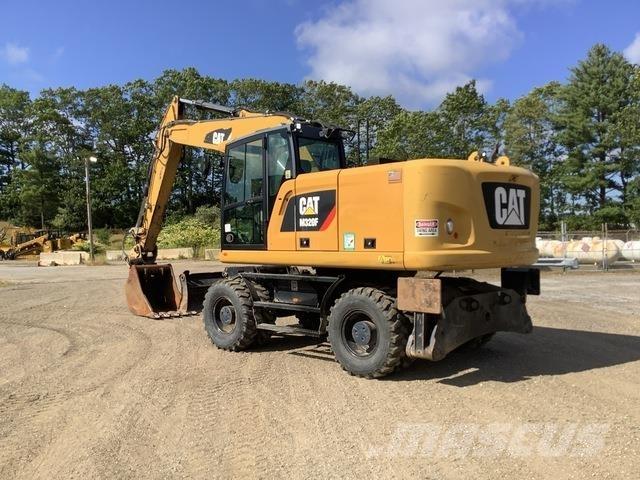 CAT M320F Excavatoare cu roti