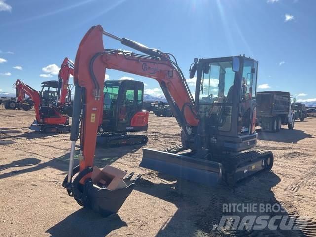 CFG 40UF Excavatoare pe șenile
