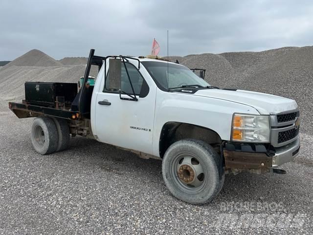Chevrolet 3500 Camioane platforma/prelata