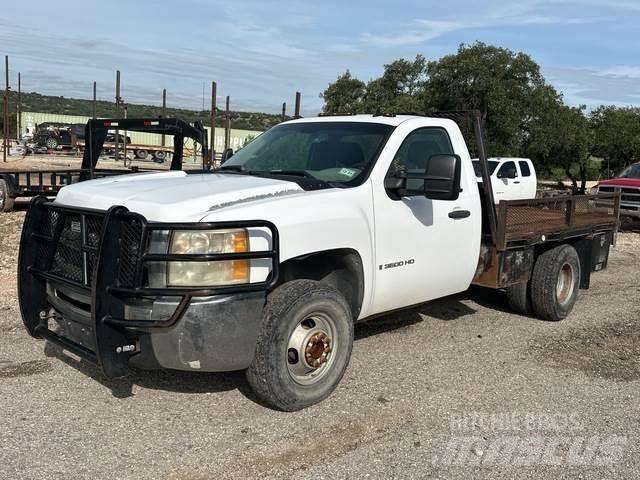 Chevrolet 3500 Camioane platforma/prelata