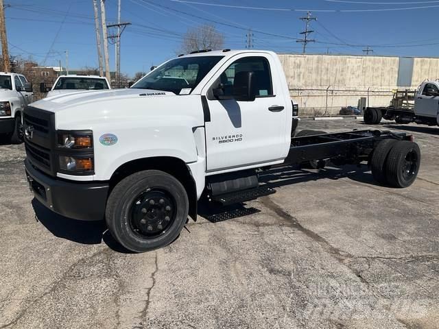Chevrolet 5500 Cabine si interior