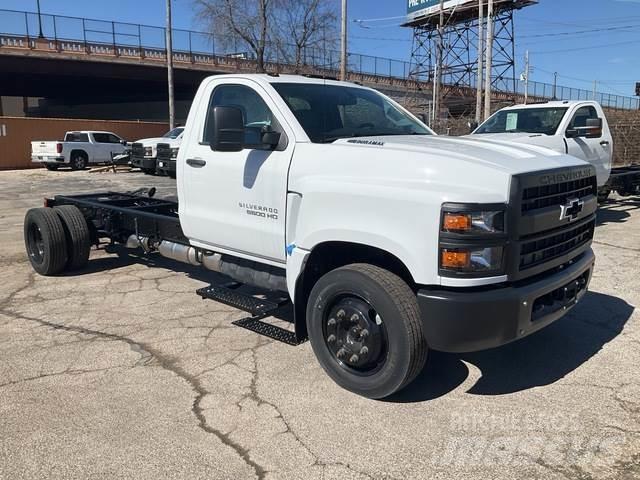 Chevrolet 5500 Cabine si interior