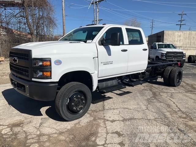 Chevrolet 5500 Cabine si interior