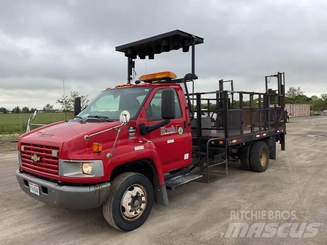 Chevrolet 5500 Camioane platforma/prelata