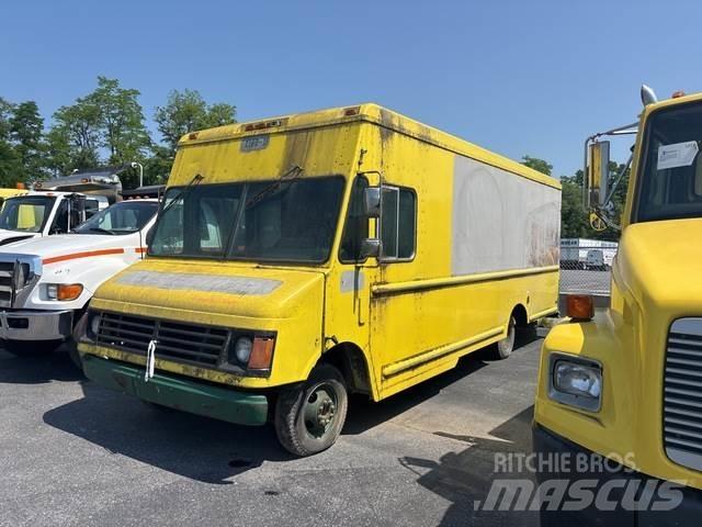 Chevrolet P30 Autoutilitara transoprt marfuri