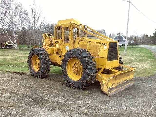Clark 664D-GM Utilaje de manevrarea a bustenilor