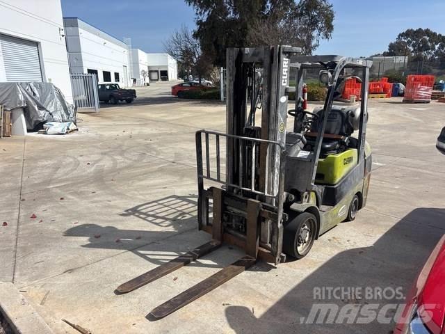 Clark C30GL Utilaje construcții - Altele