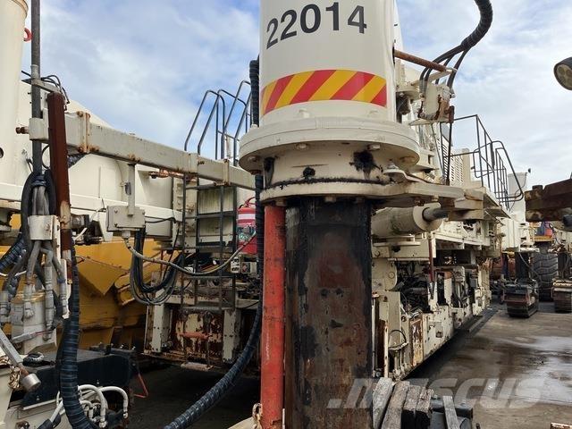 CMI SF-450B Utilaj pavare beton