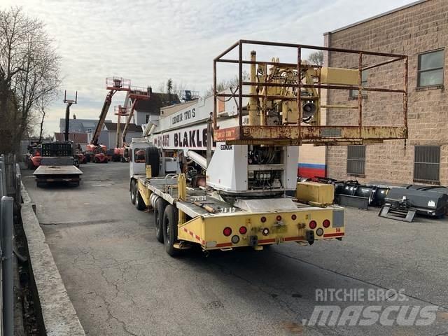 Condor 170S Platforme aeriene montate pe camion