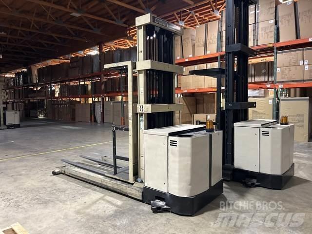 Crown 15SP48TT Utilaje speciale de ridicare si agatare