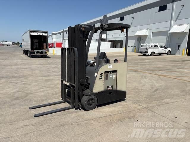 Crown RC5500 Stivuitor electric