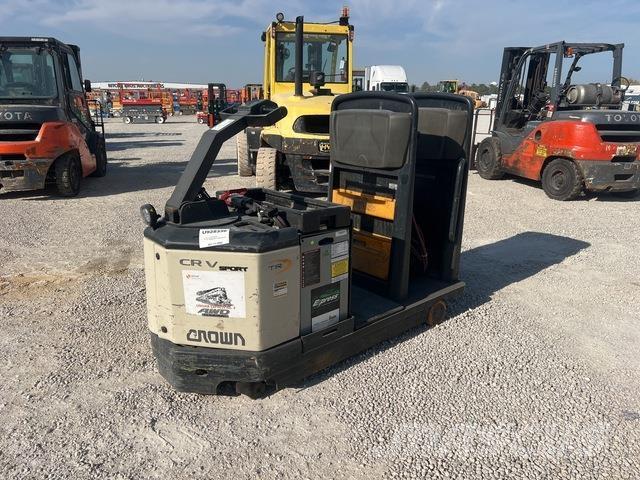 Crown TR4500 Camioane de tractiune