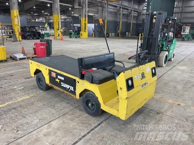 Cushman Titan Motoare