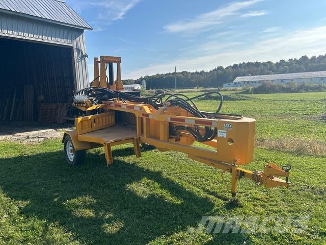  Custom Built Utilaje construcții - Altele