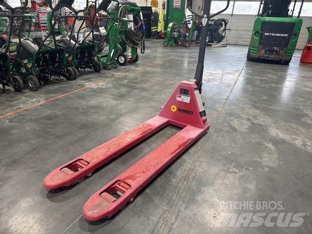 Dayton 2ZE58 Transpaleta electica cu furca