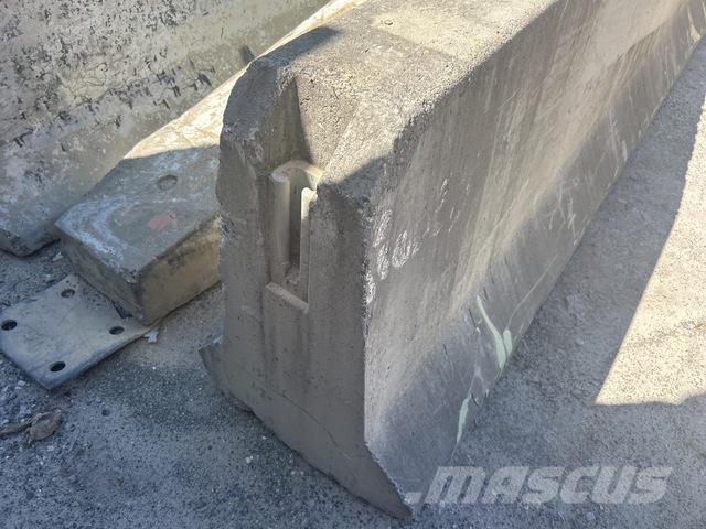  DB80 Utilaje construcții - Altele