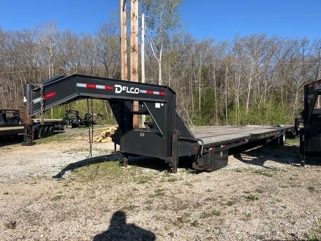  Delco Remorci transport vehicule